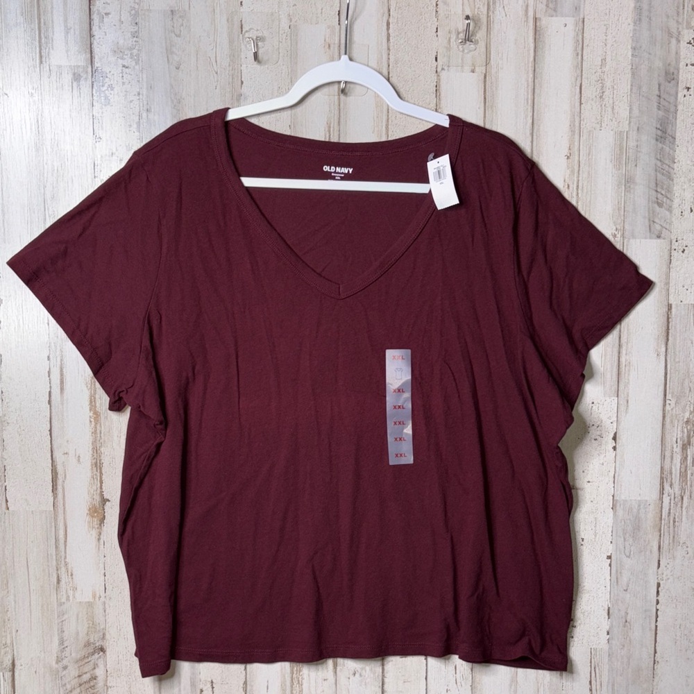 Old Navy Woman's EverWear V-Neck T-Shirt Size XXL NWT!